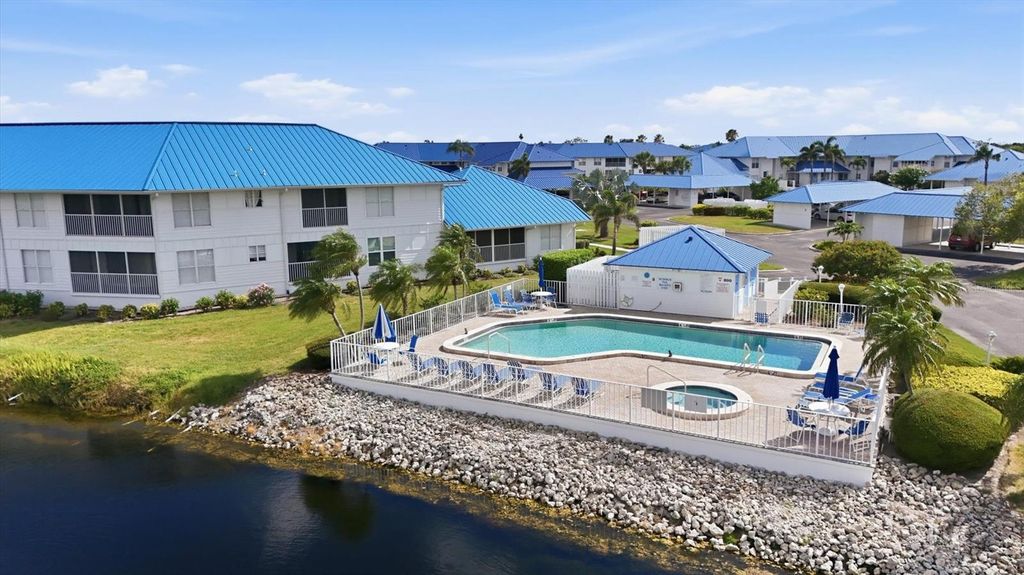 Image 52 of property listing at 879 AUDUBON DRIVE 879, Bradenton, FL 34209