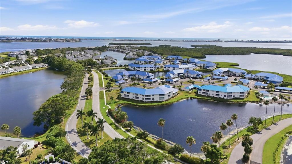 Image 60 of property listing at 879 AUDUBON DRIVE 879, Bradenton, FL 34209