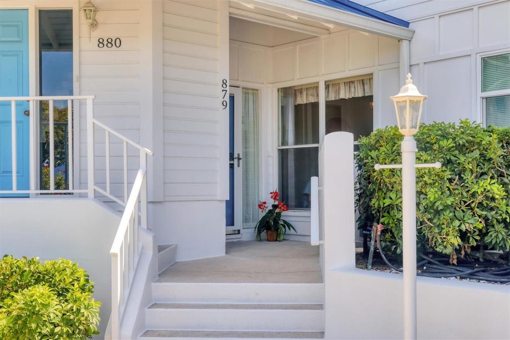 Image 64 of property listing at 879 AUDUBON DRIVE 879, Bradenton, FL 34209