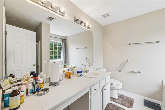 441 Crested View Drive, Loganville, GA 30052
