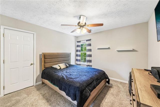 441 Crested View Drive, Loganville, GA 30052