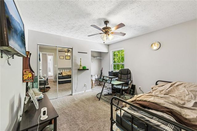 441 Crested View Drive, Loganville, GA 30052