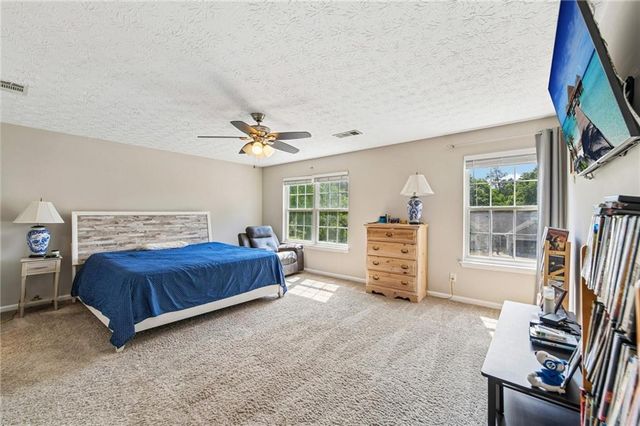 441 Crested View Drive, Loganville, GA 30052