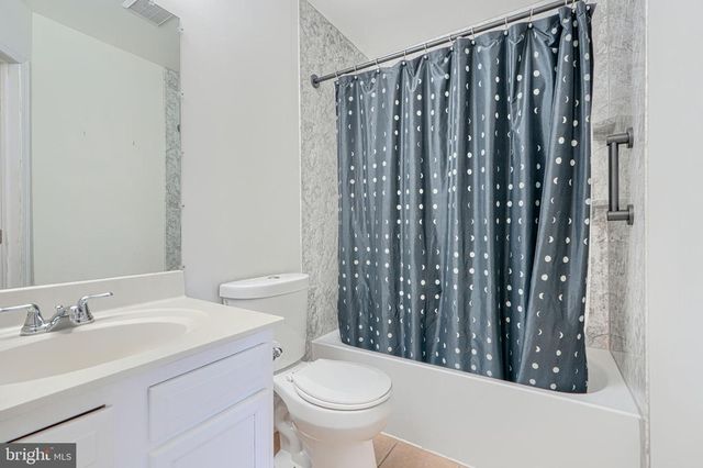 8664 CASTLEMILL CIR, Nottingham, MD 21236