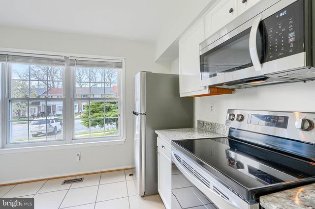 8664 CASTLEMILL CIR, Nottingham, MD 21236
