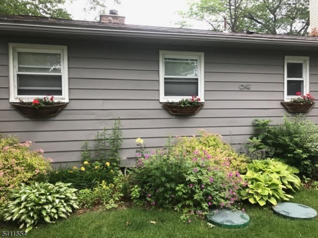 1 Beaver Ter, Jefferson Twp., NJ 07885