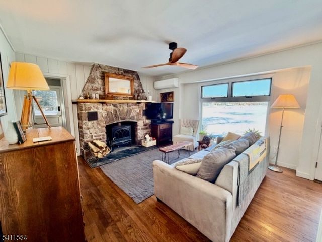 1 Beaver Ter, Jefferson Twp., NJ 07885