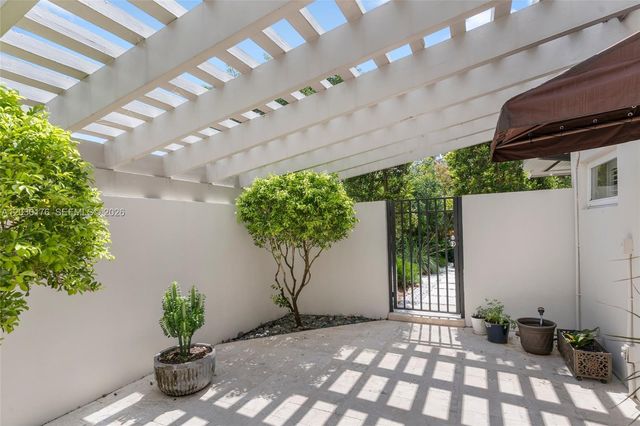 451 Ridge Road, Coral Gables, FL 33143
