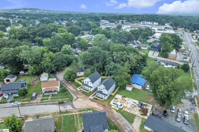 143 D Street, Greenville, SC 29609