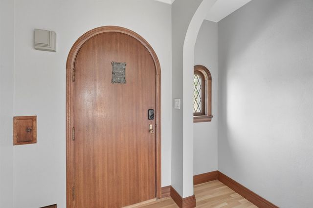 227 W 26TH Ave, Spokane, WA 99203