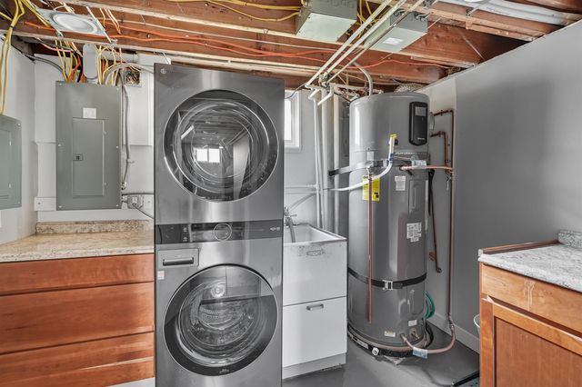 227 W 26TH Ave, Spokane, WA 99203