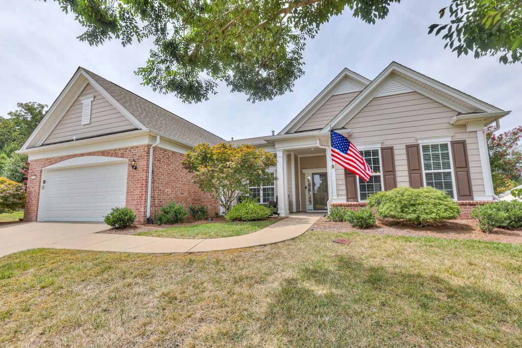 103 Dahlgren Dr, Mount Juliet, TN 37122