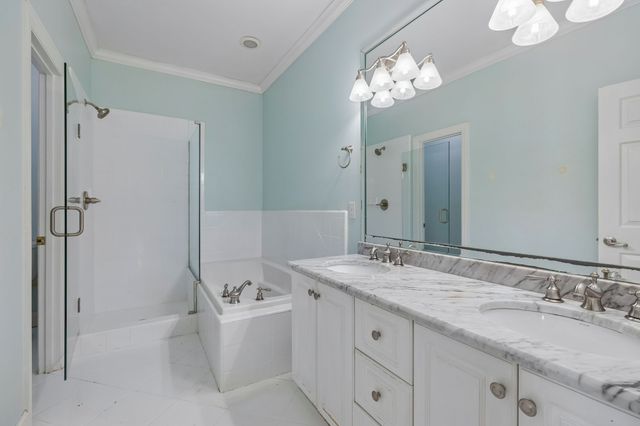 230 Harding Pl, Nashville, TN 37205