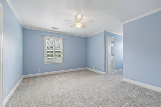 230 Harding Pl, Nashville, TN 37205