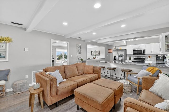 1101 COUNTRY CLUB ROAD, Eustis, FL 32726