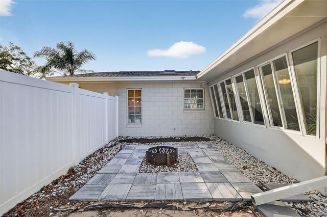 1101 COUNTRY CLUB ROAD, Eustis, FL 32726