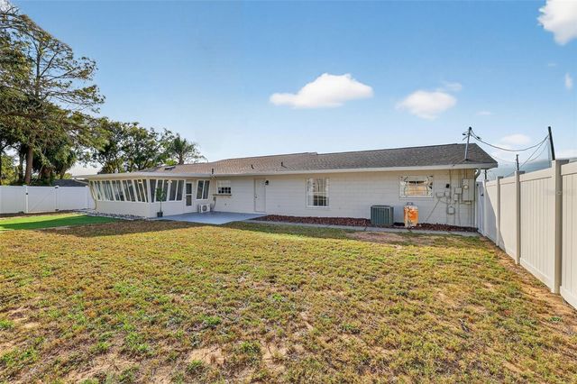 1101 COUNTRY CLUB ROAD, Eustis, FL 32726