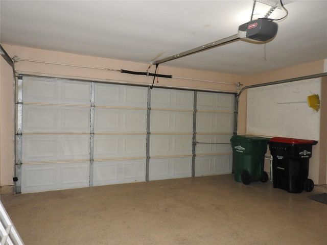 935 Grand Junction Drive, Katy, TX 77450