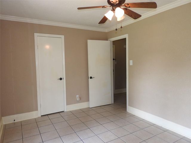 935 Grand Junction Drive, Katy, TX 77450