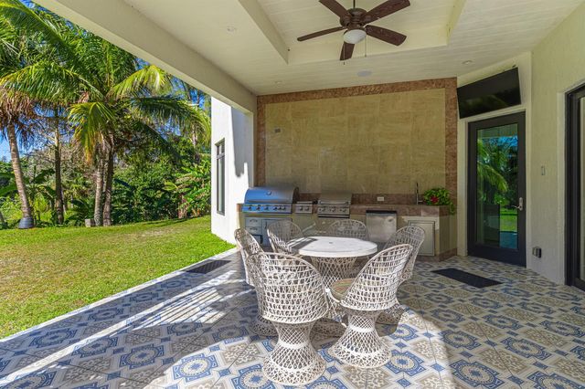 2943 B Road, Loxahatchee Groves, FL 33470