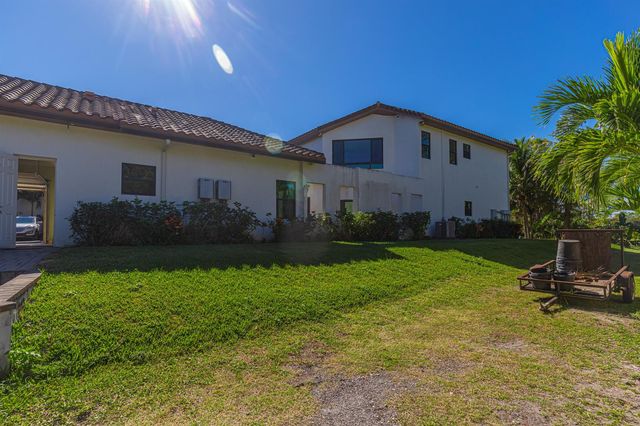 2943 B Road, Loxahatchee Groves, FL 33470