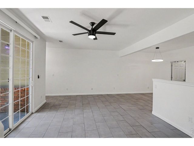 5151 W 29th St 23-2303, Greeley, CO 80634