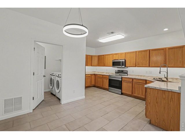 5151 W 29th St 23-2303, Greeley, CO 80634