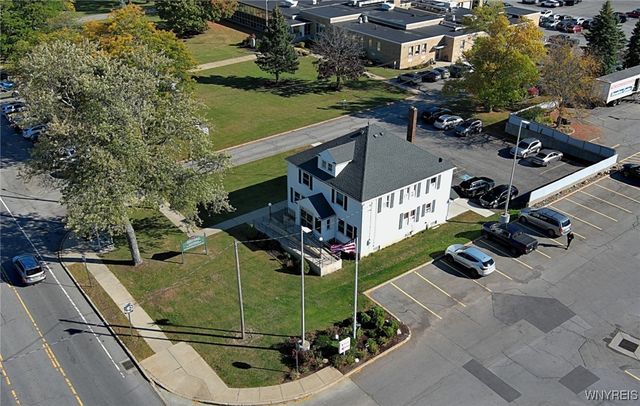 6122 South Park Avenue, Hamburg, NY 14075