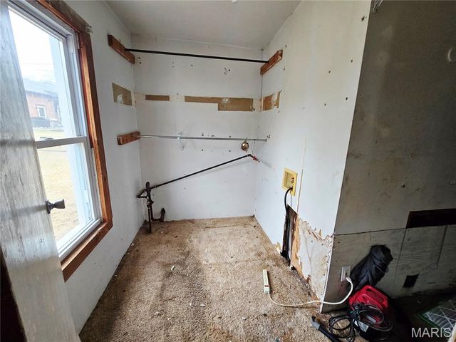 6822 Hancock Avenue, St Louis, MO 63139