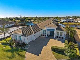 5812 Lake Pine Road, Vero Beach, FL 32967