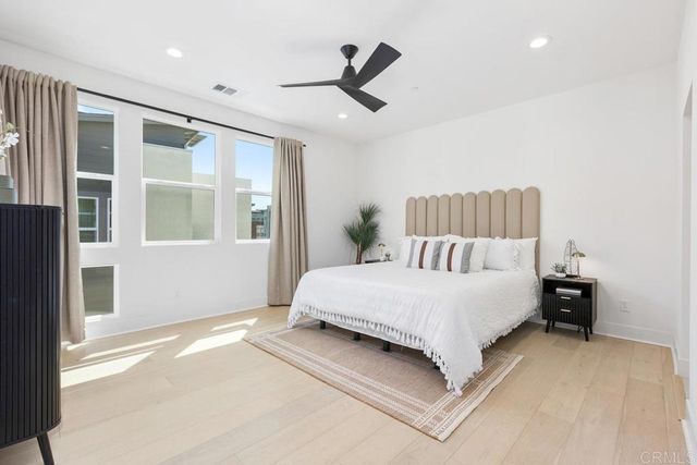 10601 Senua Court, San Diego, CA 92126