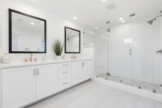 10601 Senua Court, San Diego, CA 92126