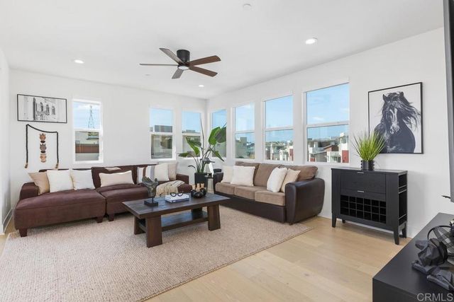 10601 Senua Court, San Diego, CA 92126