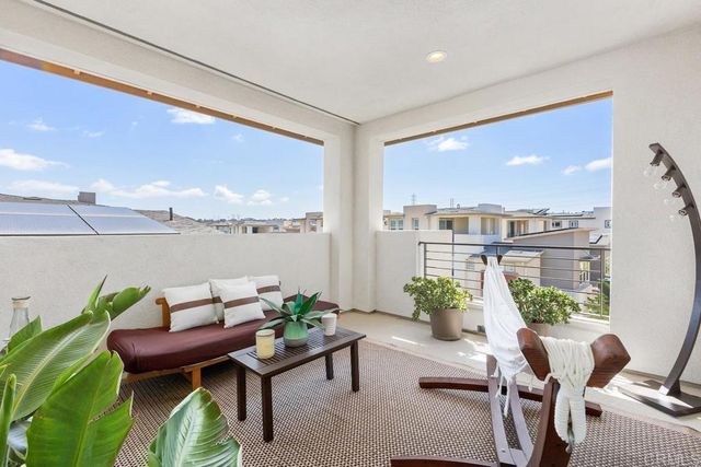 10601 Senua Court, San Diego, CA 92126