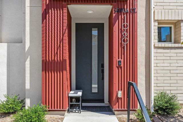 10601 Senua Court, San Diego, CA 92126