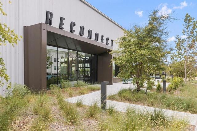 10601 Senua Court, San Diego, CA 92126