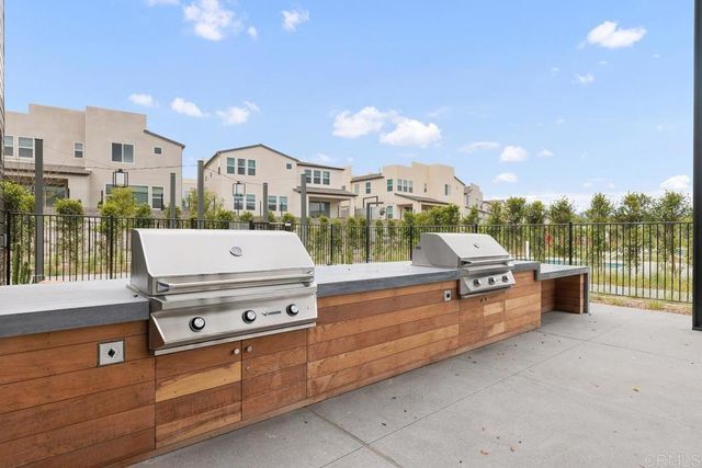 10601 Senua Court, San Diego, CA 92126