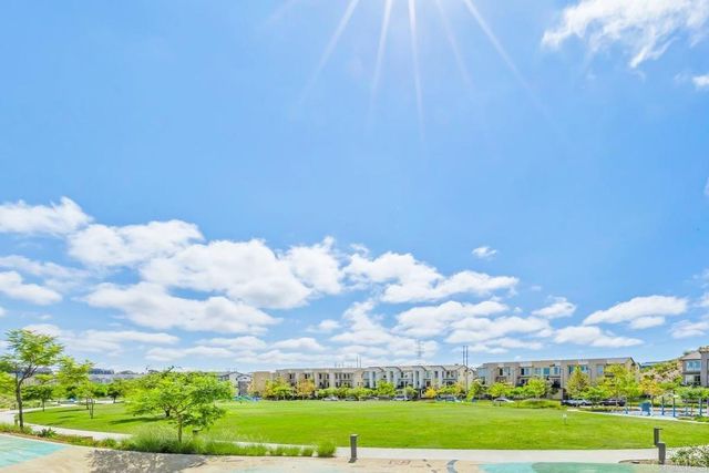 10601 Senua Court, San Diego, CA 92126