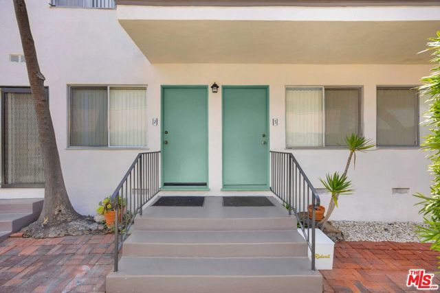 7832 W Manchester Avenue, Playa Del Rey (los Angeles), CA 90293