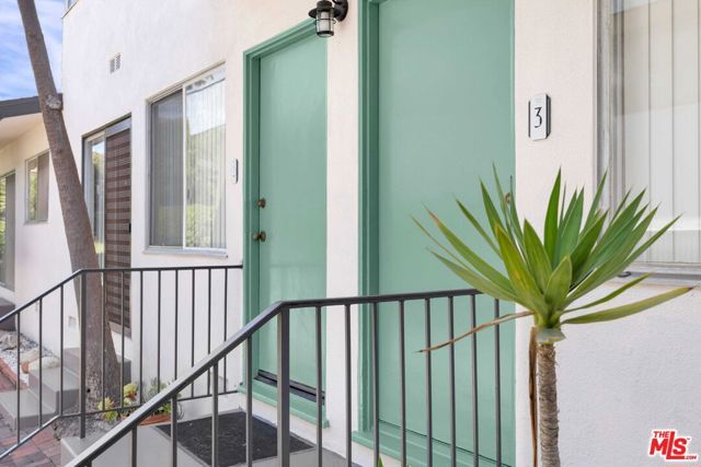 7832 W Manchester Avenue, Playa Del Rey (los Angeles), CA 90293