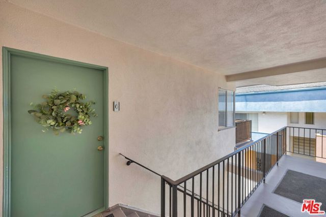 7832 W Manchester Avenue, Playa Del Rey (los Angeles), CA 90293