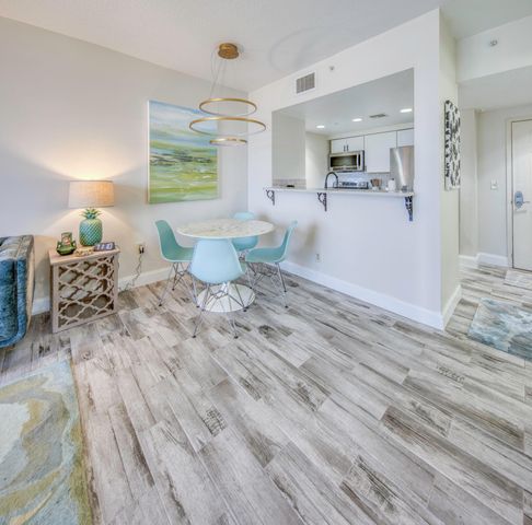 511 Lucerne Avenue 408, Lake Worth Beach, FL 33460