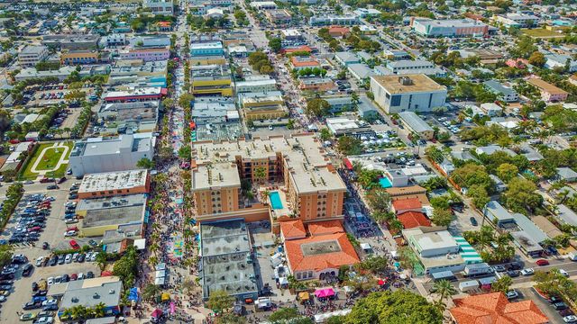 511 Lucerne Avenue 408, Lake Worth Beach, FL 33460