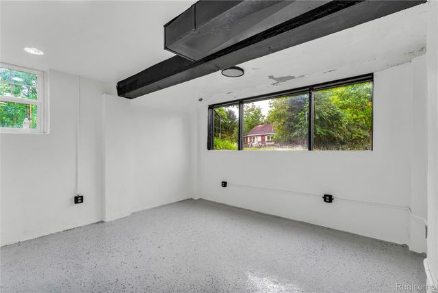 15158 Dacosta Street, Detroit, MI 48223