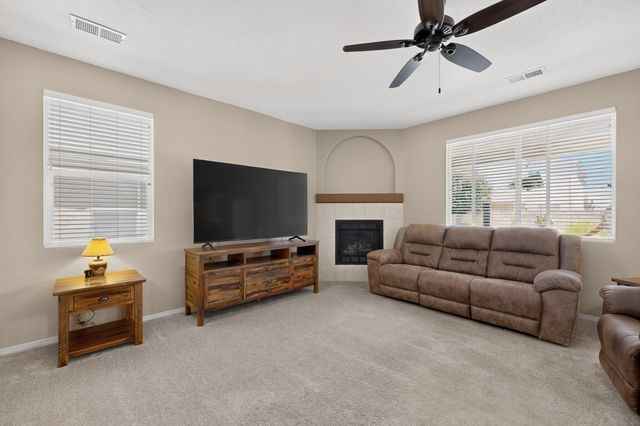 373 Soothing Meadows Drive NE, Rio Rancho, NM 87144
