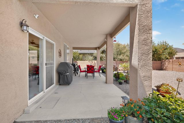 373 Soothing Meadows Drive NE, Rio Rancho, NM 87144