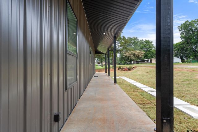 10916 Crestview lane, Frankston, TX 75763