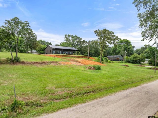 10916 Crestview lane, Frankston, TX 75763