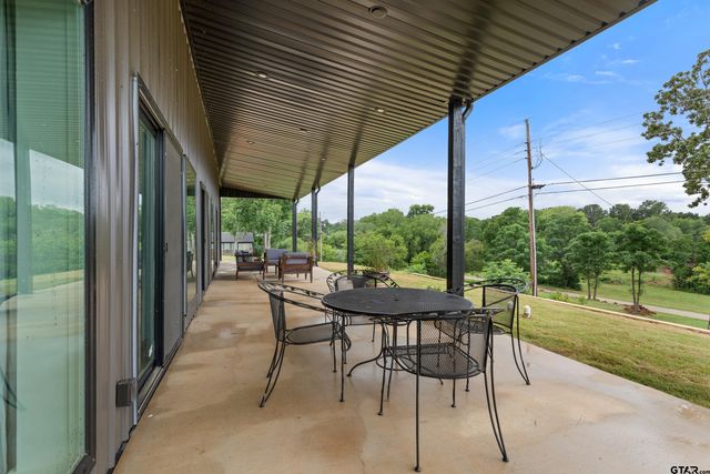 10916 Crestview lane, Frankston, TX 75763