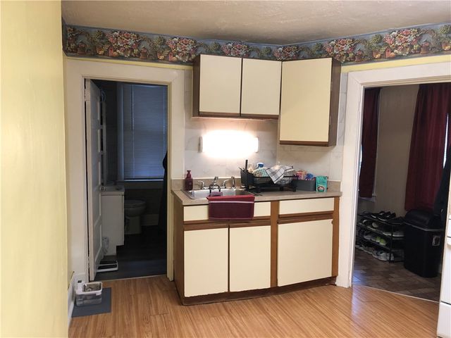 1 S MAIN STREET, Fairchance, PA 15437